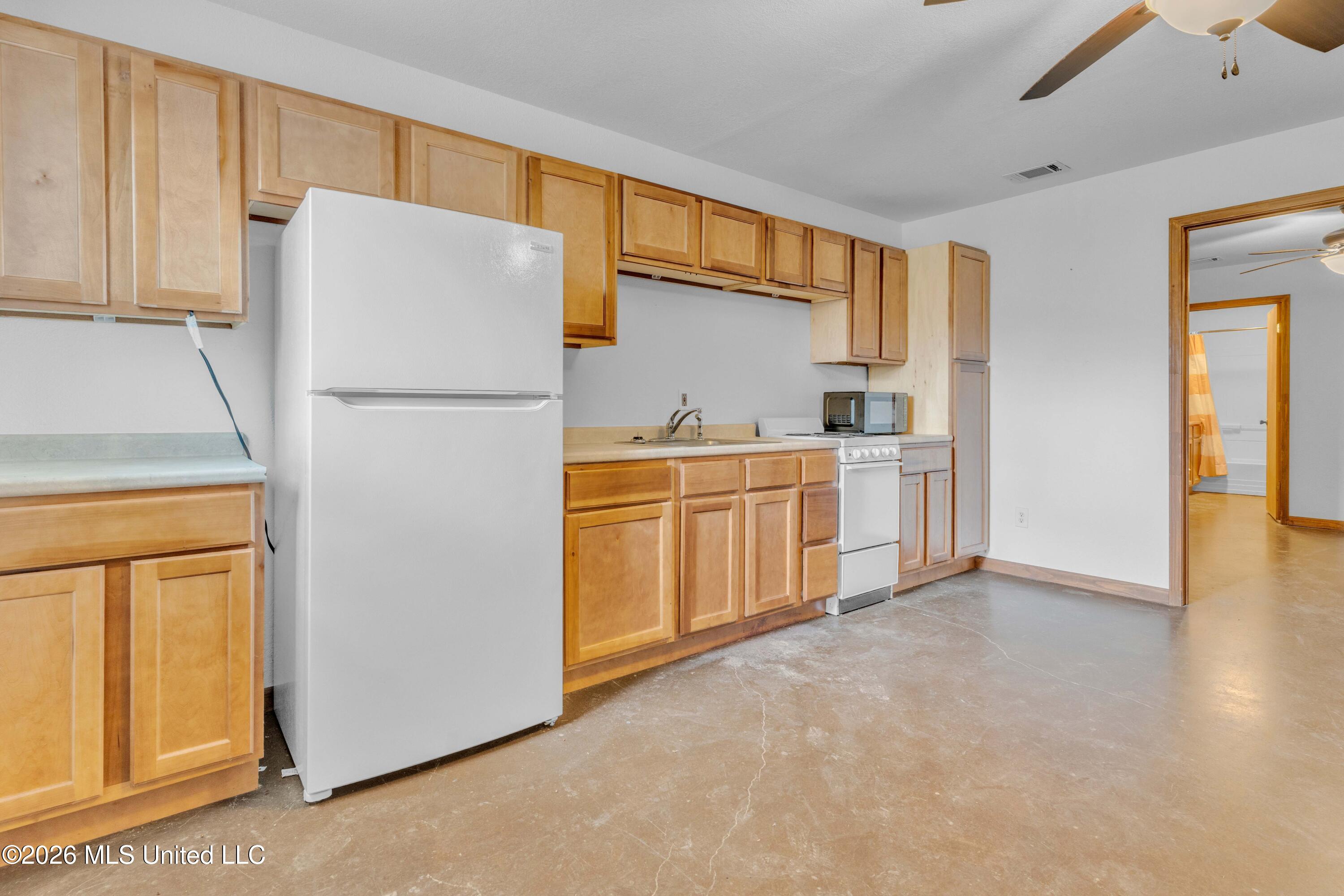 3555 Fogg Road South Hernando, MS 38632 - Photo 41 of 50 A1_00623