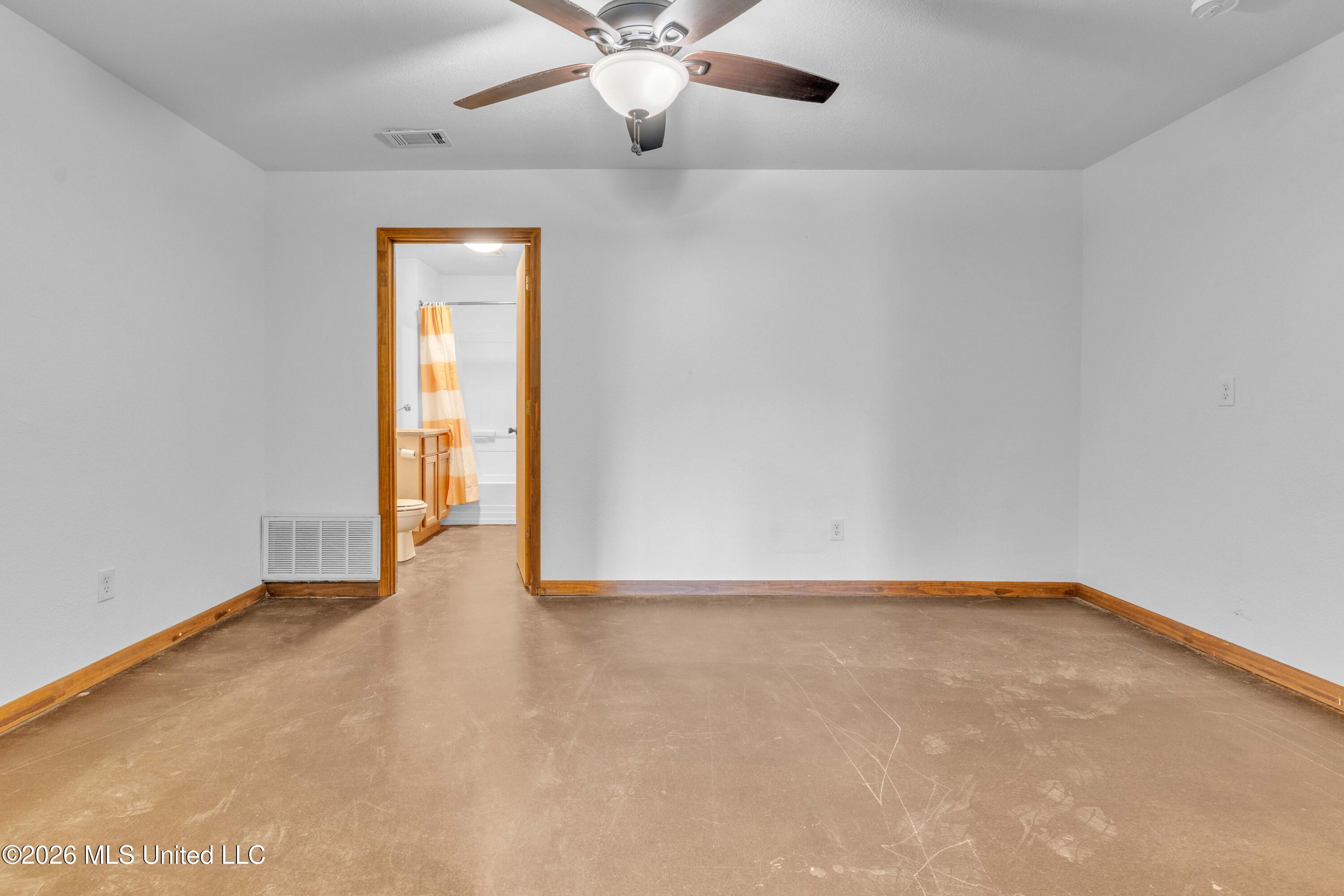 3555 Fogg Road South Hernando, MS 38632 - Photo 42 of 50 A1_00629