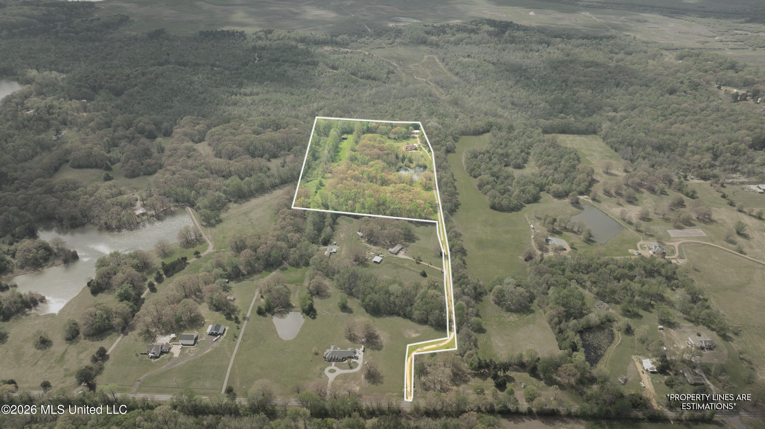 3555 Fogg Road South Hernando, MS 38632 - Photo 48 of 50 DJI_0700 PROPERTY LINES