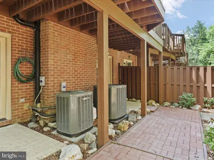 $850,000 | 10204 Aspen Willow Drive, Fairfax, VA 22032