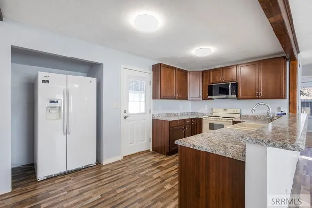 $295,000 | 175 Alpine Drive, Idaho Falls, ID 83402