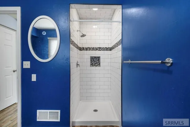 $295,000 | 175 Alpine Drive, Idaho Falls, ID 83402