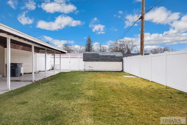 $295,000 | 175 Alpine Drive, Idaho Falls, ID 83402