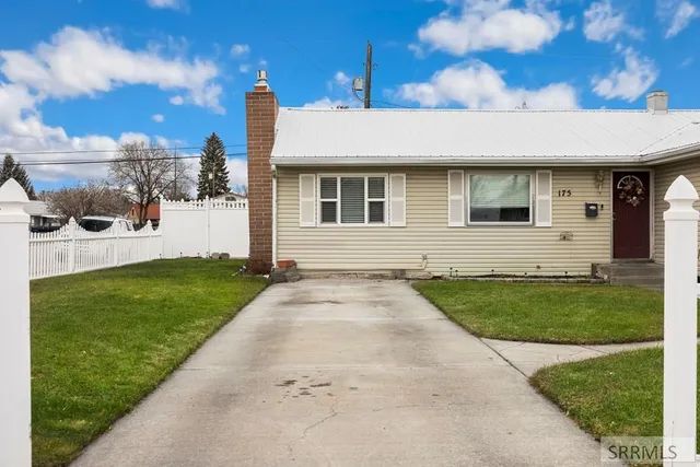 $295,000 | 175 Alpine Drive, Idaho Falls, ID 83402