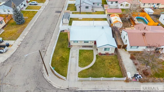 $295,000 | 175 Alpine Drive, Idaho Falls, ID 83402