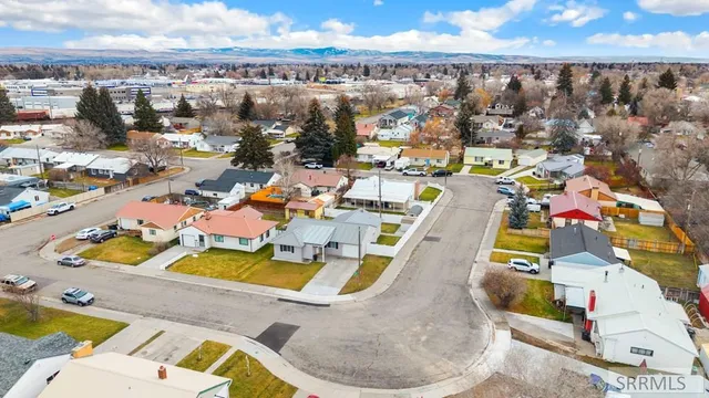$295,000 | 175 Alpine Drive, Idaho Falls, ID 83402