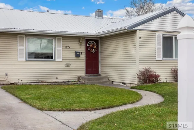 $295,000 | 175 Alpine Drive, Idaho Falls, ID 83402