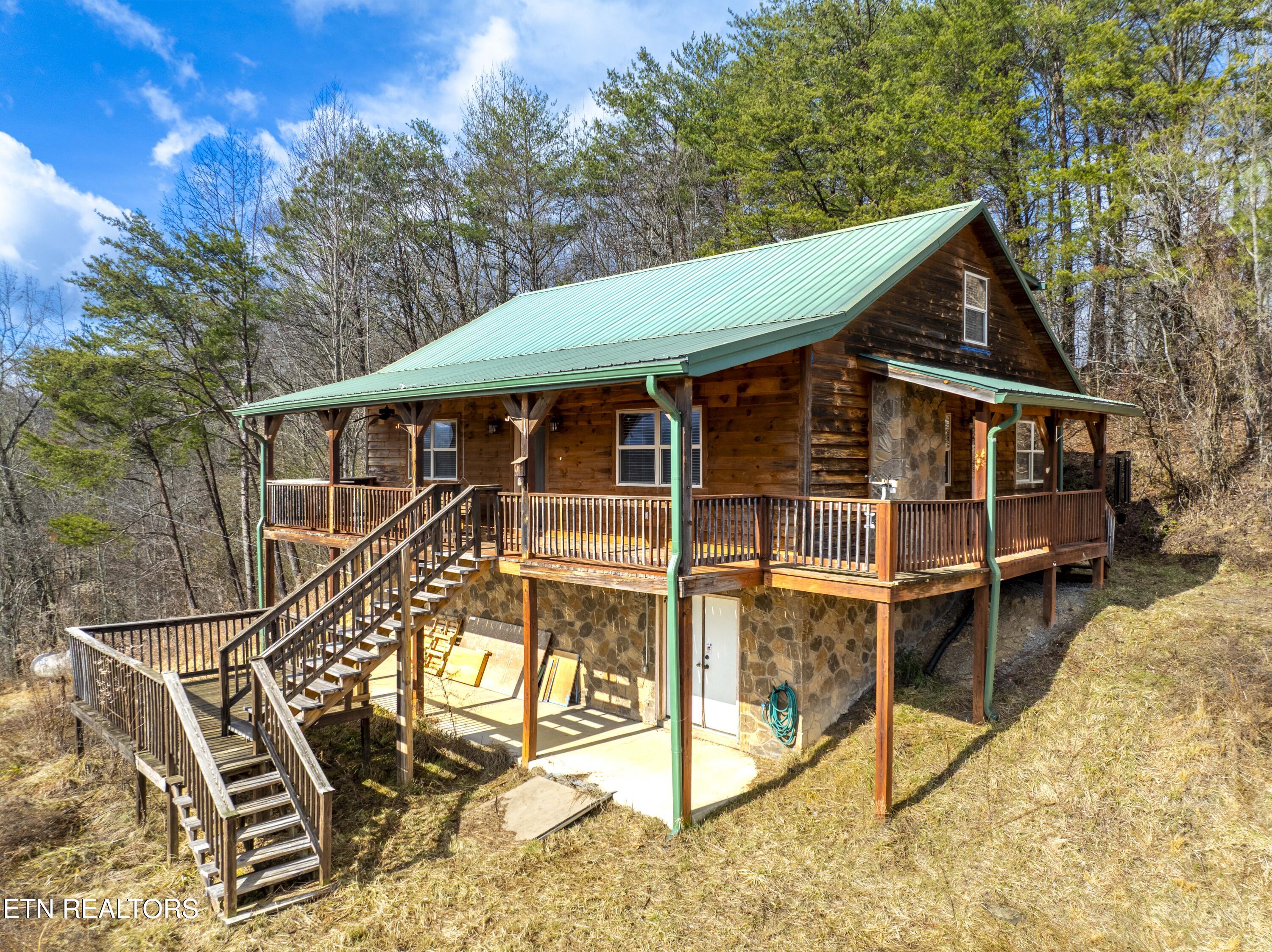 1015 Kizzy Patch Way Del Rio, TN 37727 - Photo 2 of 46 DJI_0818-HDR