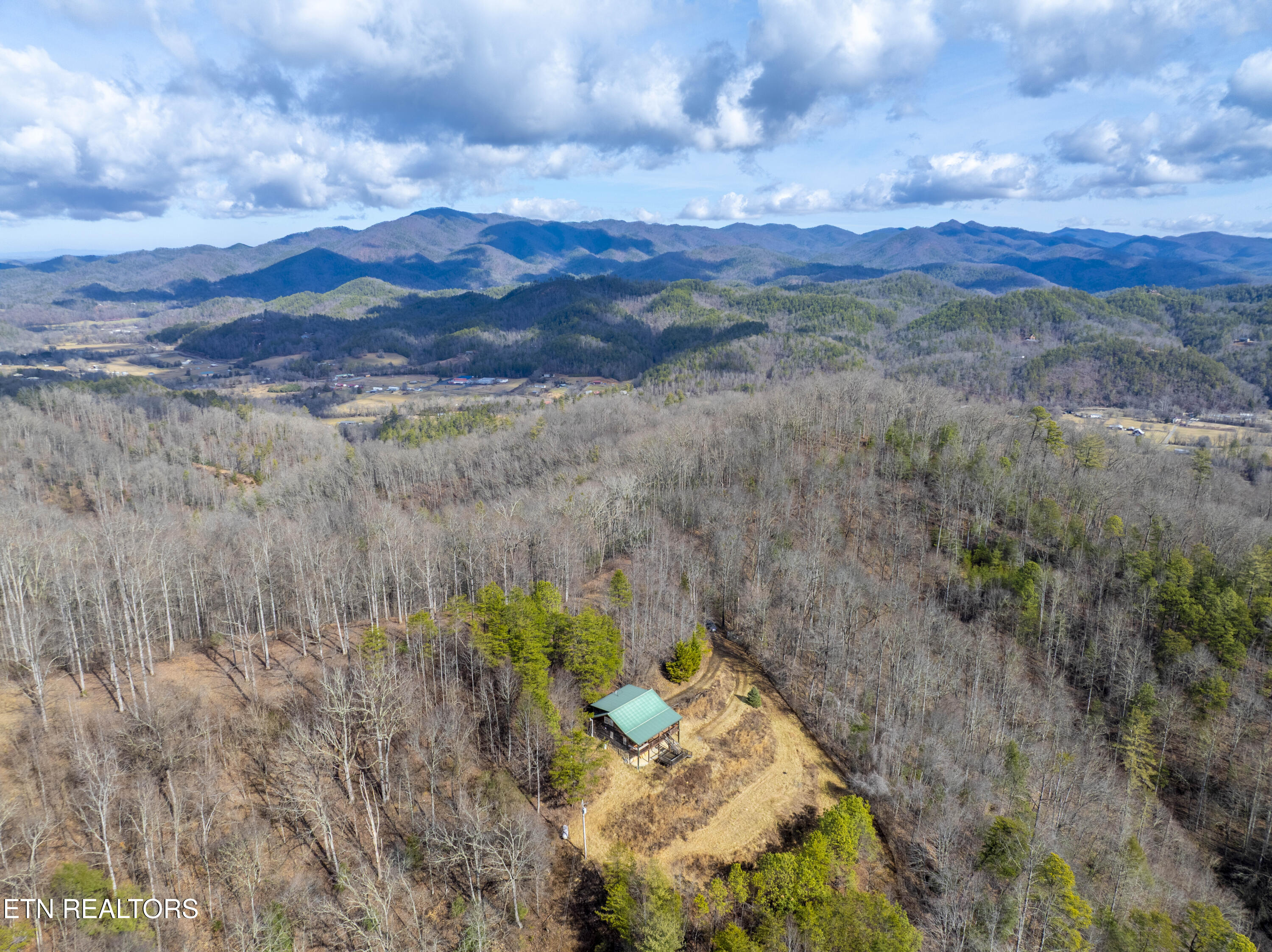 1015 Kizzy Patch Way Del Rio, TN 37727 - Photo 36 of 46 DJI_0763-HDR