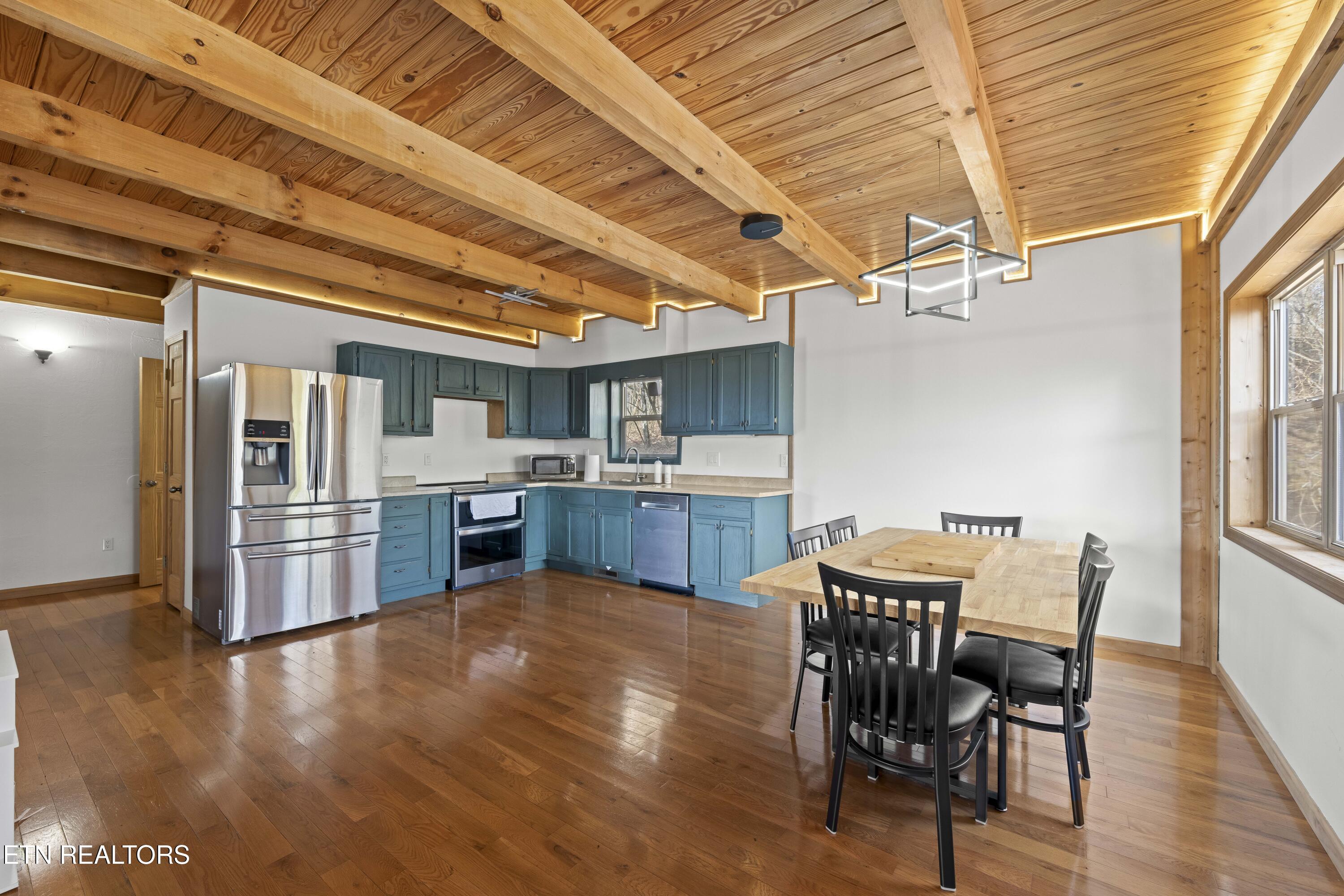 1015 Kizzy Patch Way Del Rio, TN 37727 - Photo 8 of 46 006A1474