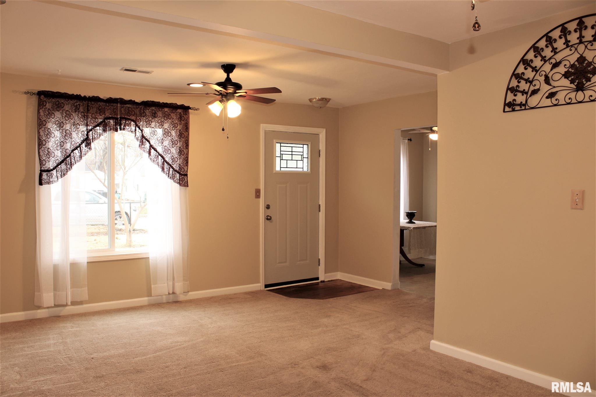 1917 North 20th Street Springfield, IL 62702 - Photo 6 of 27 Gallery Image 6