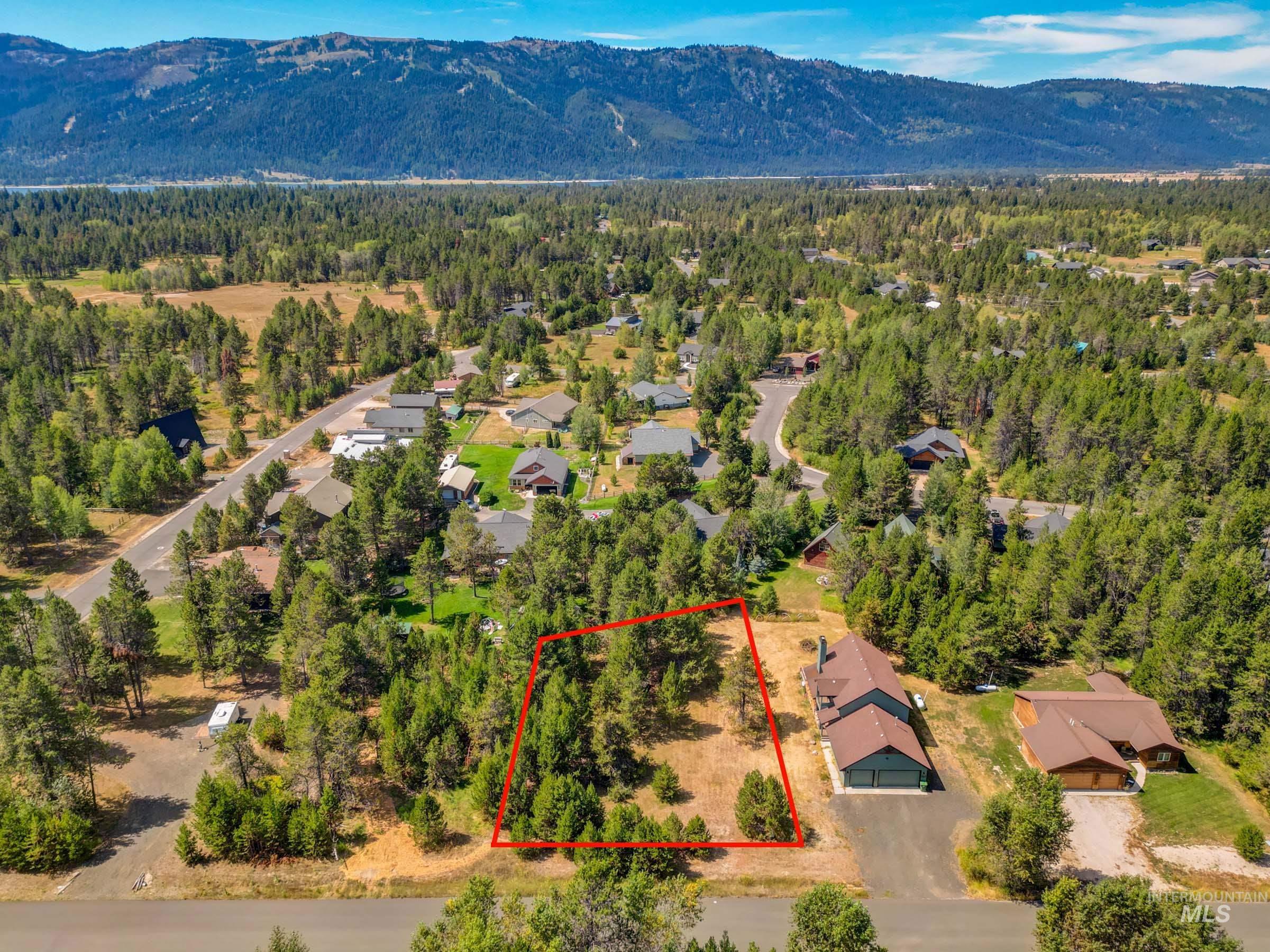 12917 Spring Valley Road Donnelly, ID 83615 - Photo 2 of 25 Gallery Image 2