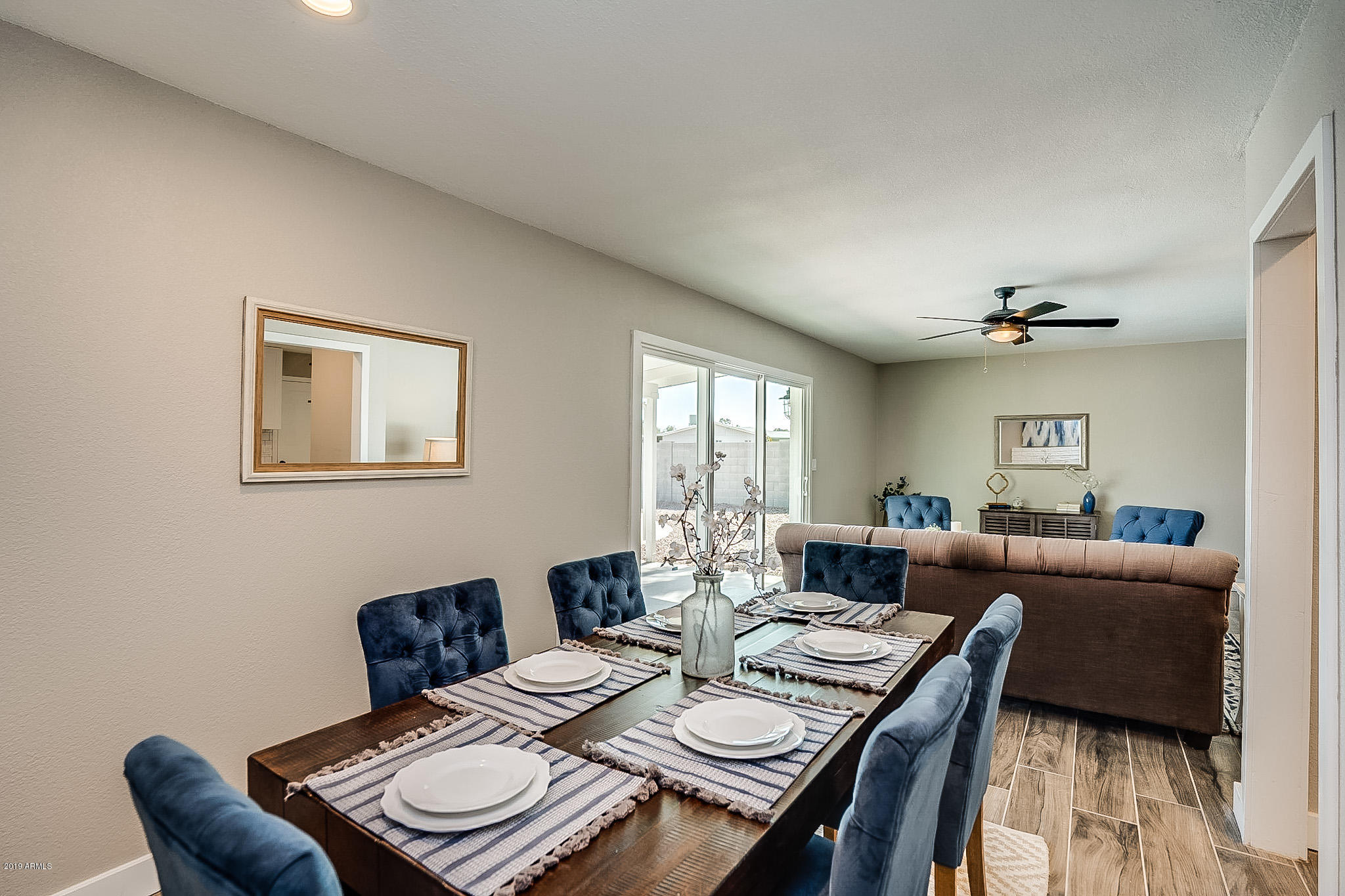 821 West St John Road Phoenix, AZ 85023 - Photo 13 of 40 Saint John-12