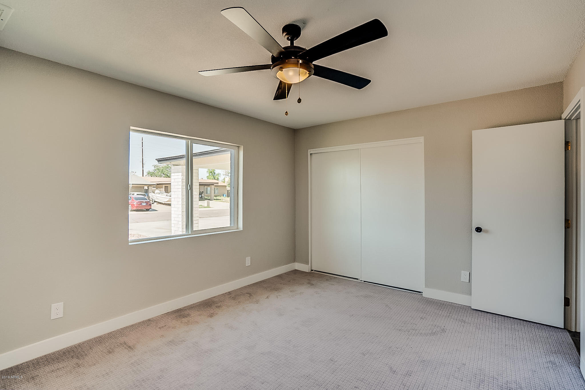 821 West St John Road Phoenix, AZ 85023 - Photo 24 of 40 Saint John-23