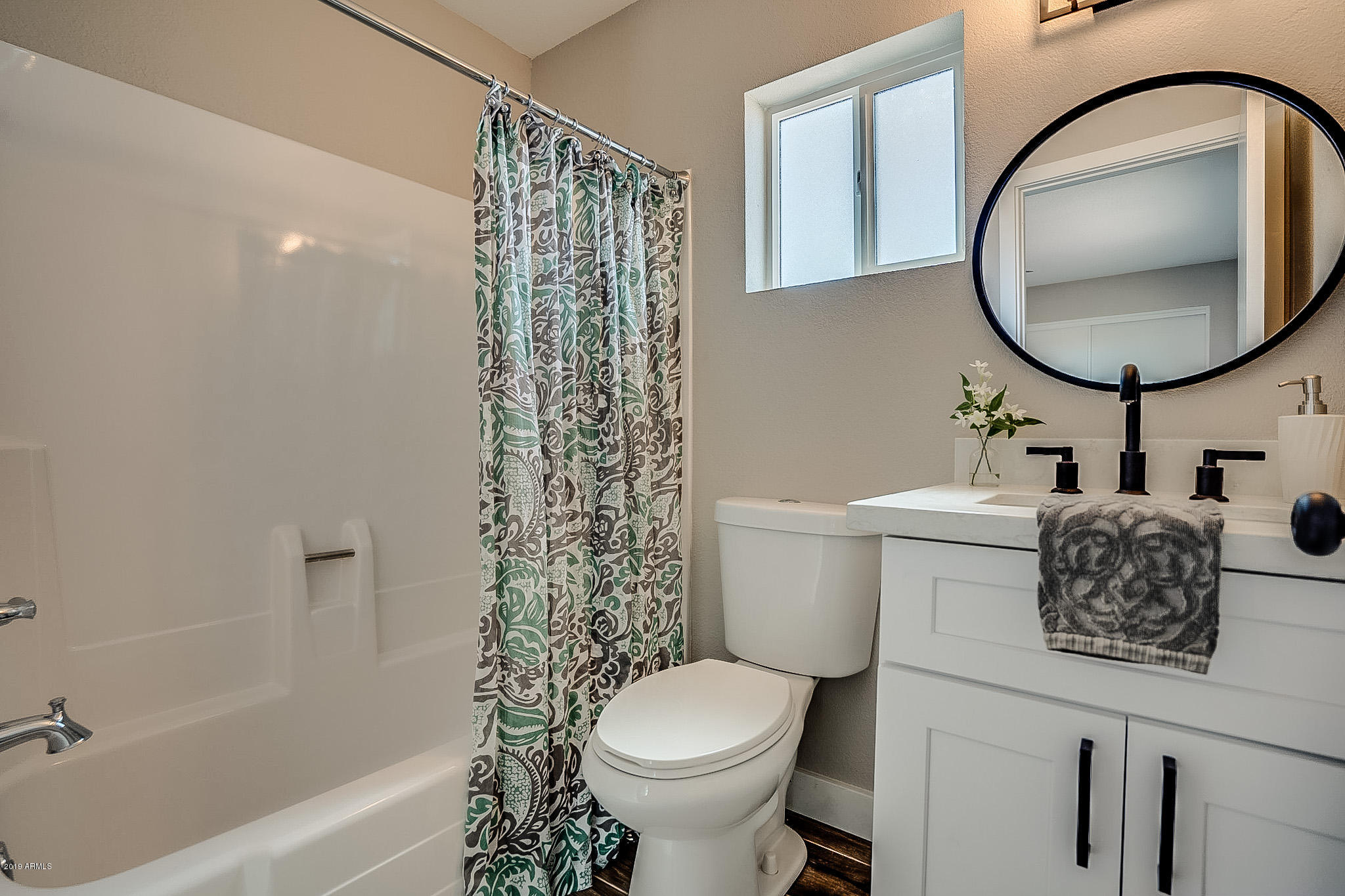 821 West St John Road Phoenix, AZ 85023 - Photo 26 of 40 Saint John-25