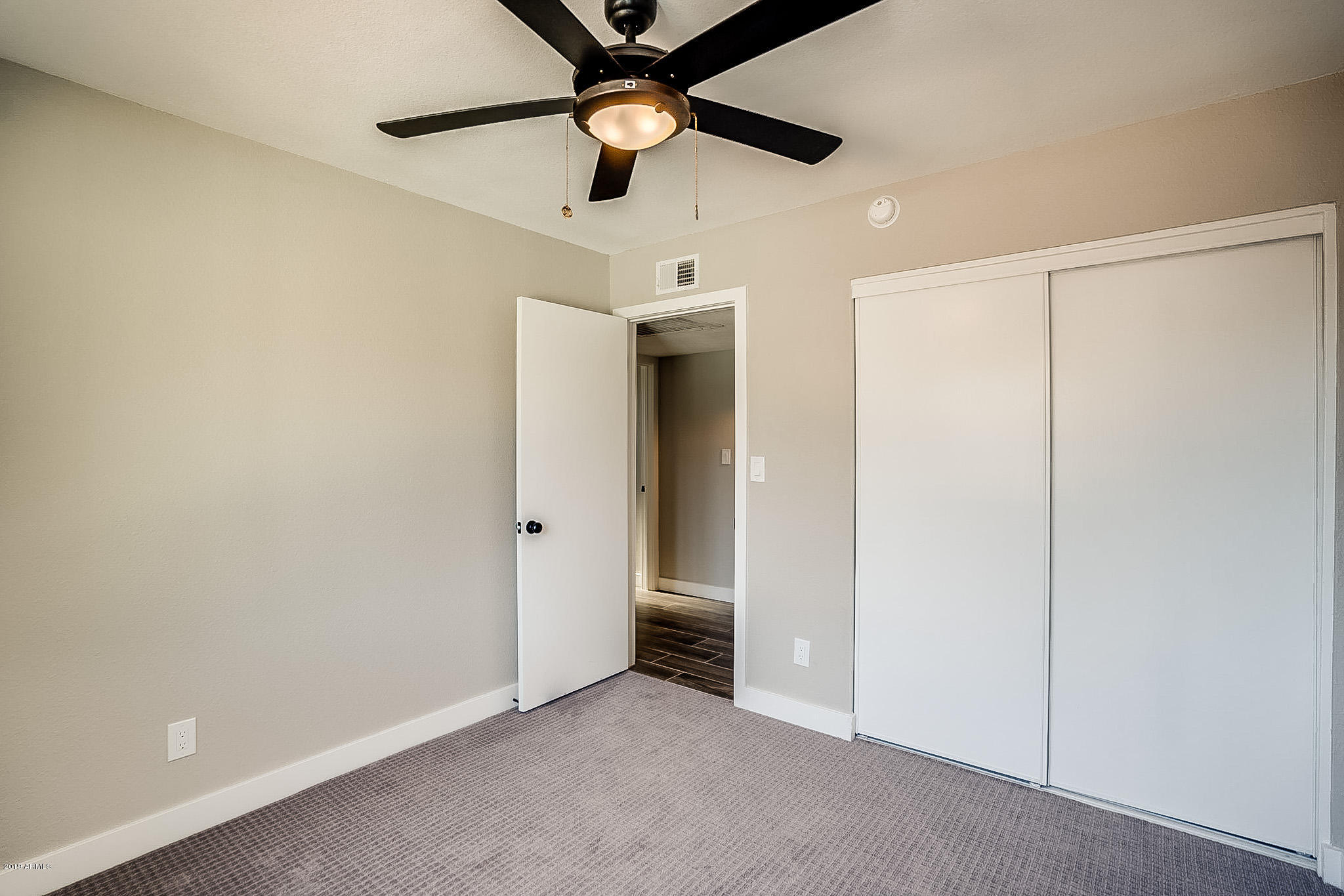 821 West St John Road Phoenix, AZ 85023 - Photo 30 of 40 Saint John-29