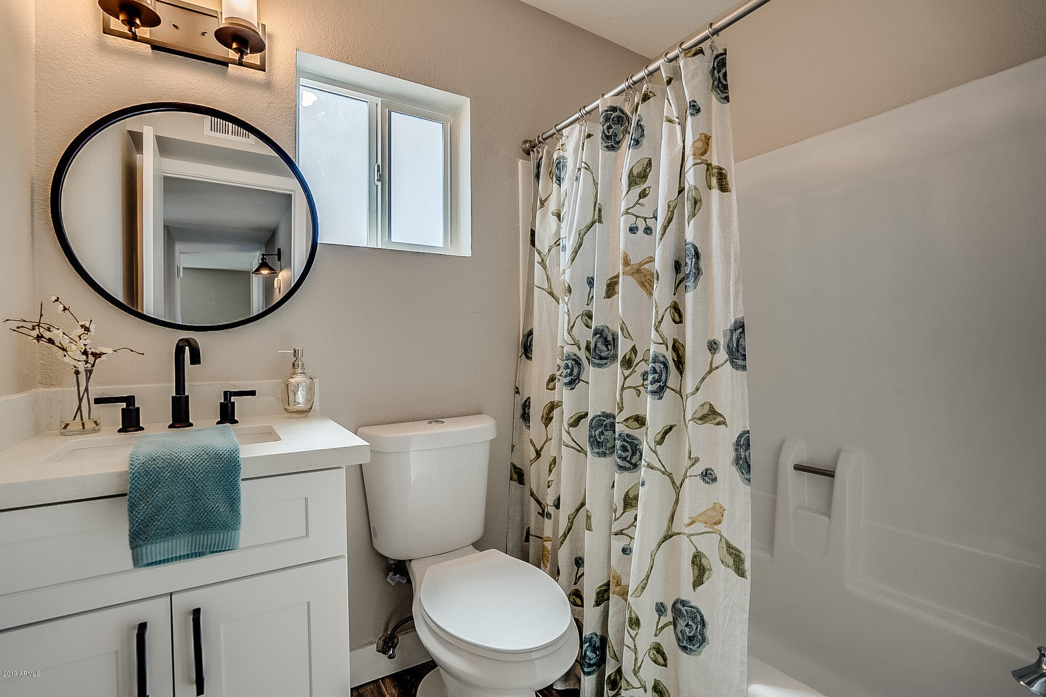 821 West St John Road Phoenix, AZ 85023 - Photo 31 of 40 Saint John-30