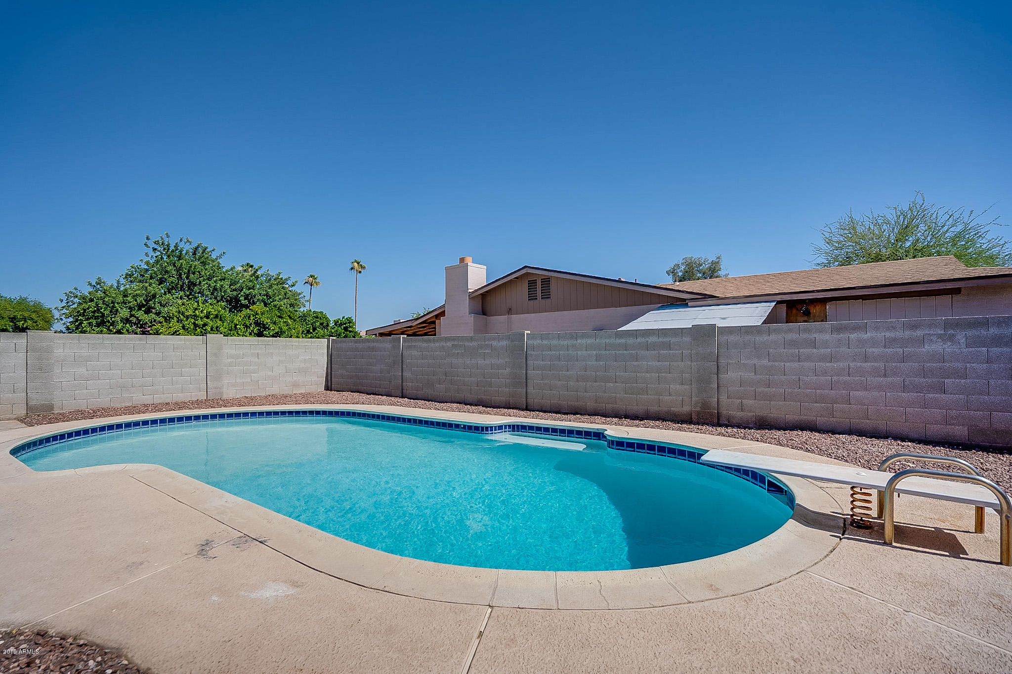 821 West St John Road Phoenix, AZ 85023 - Photo 37 of 40 Saint John-36