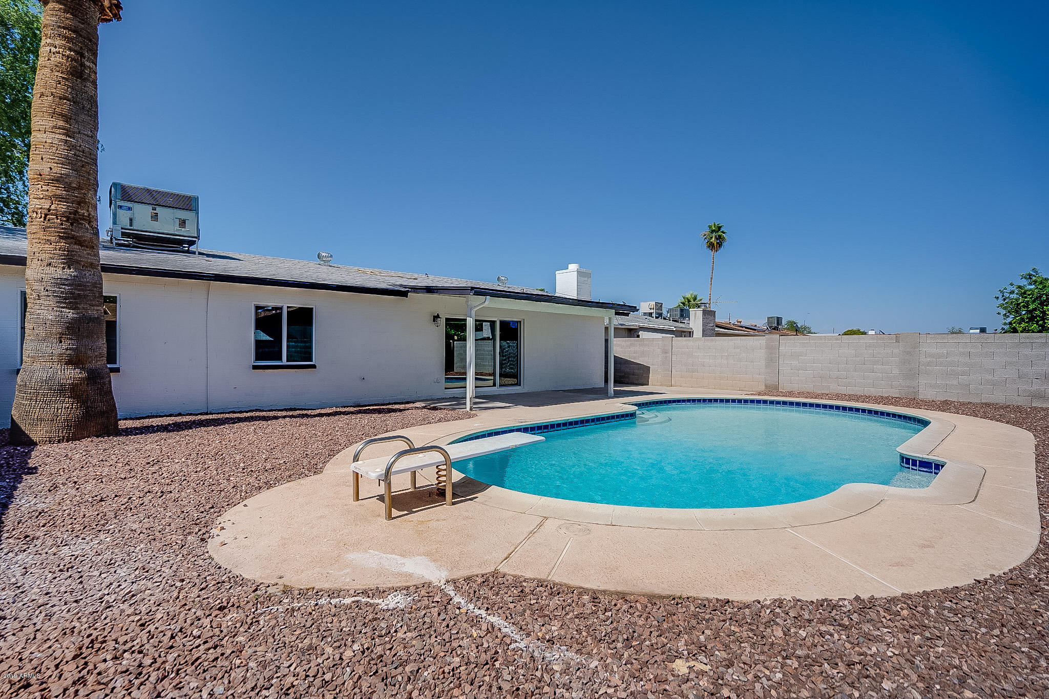 821 West St John Road Phoenix, AZ 85023 - Photo 39 of 40 Saint John-38