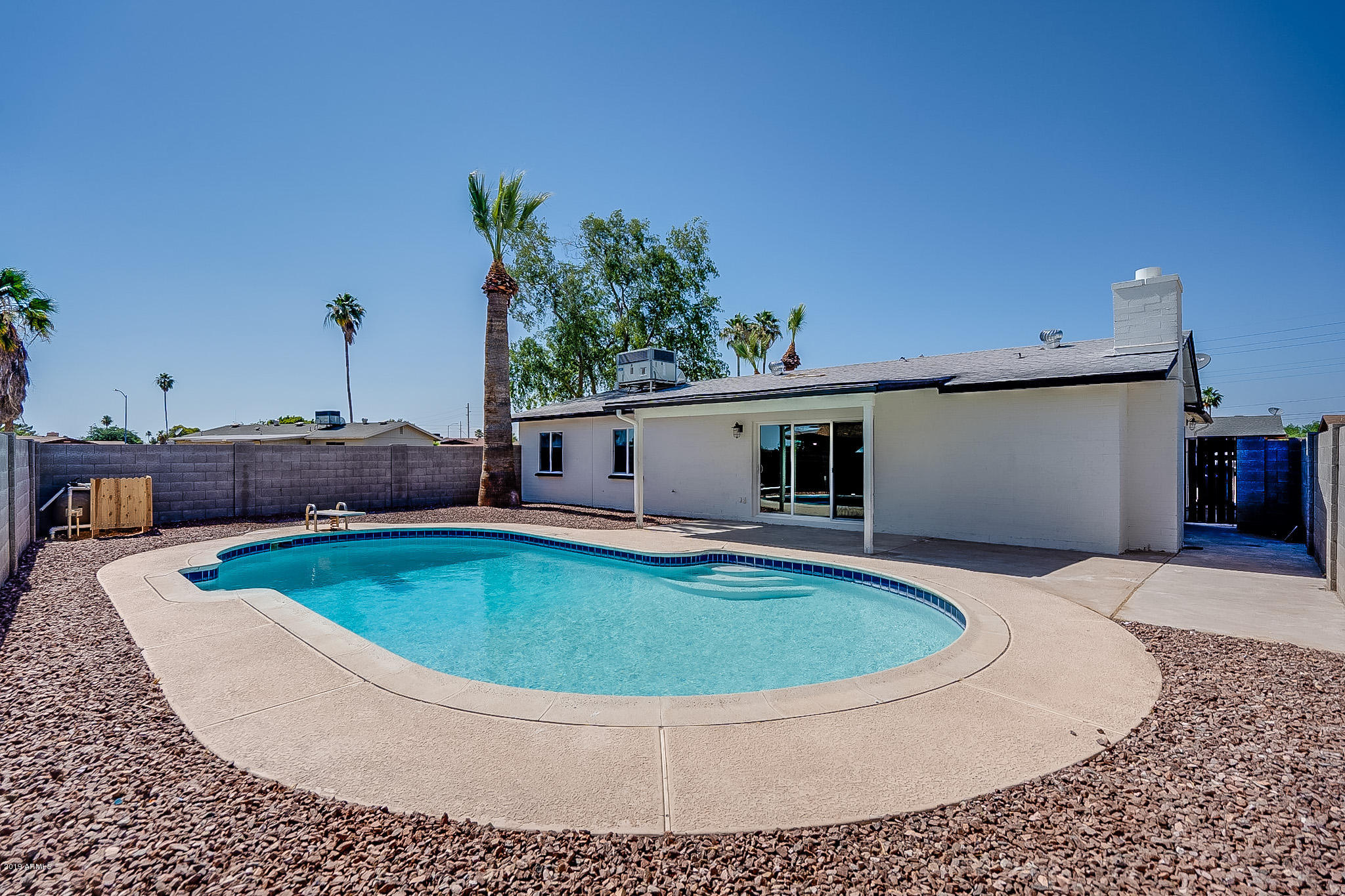 821 West St John Road Phoenix, AZ 85023 - Photo 40 of 40 Saint John-39