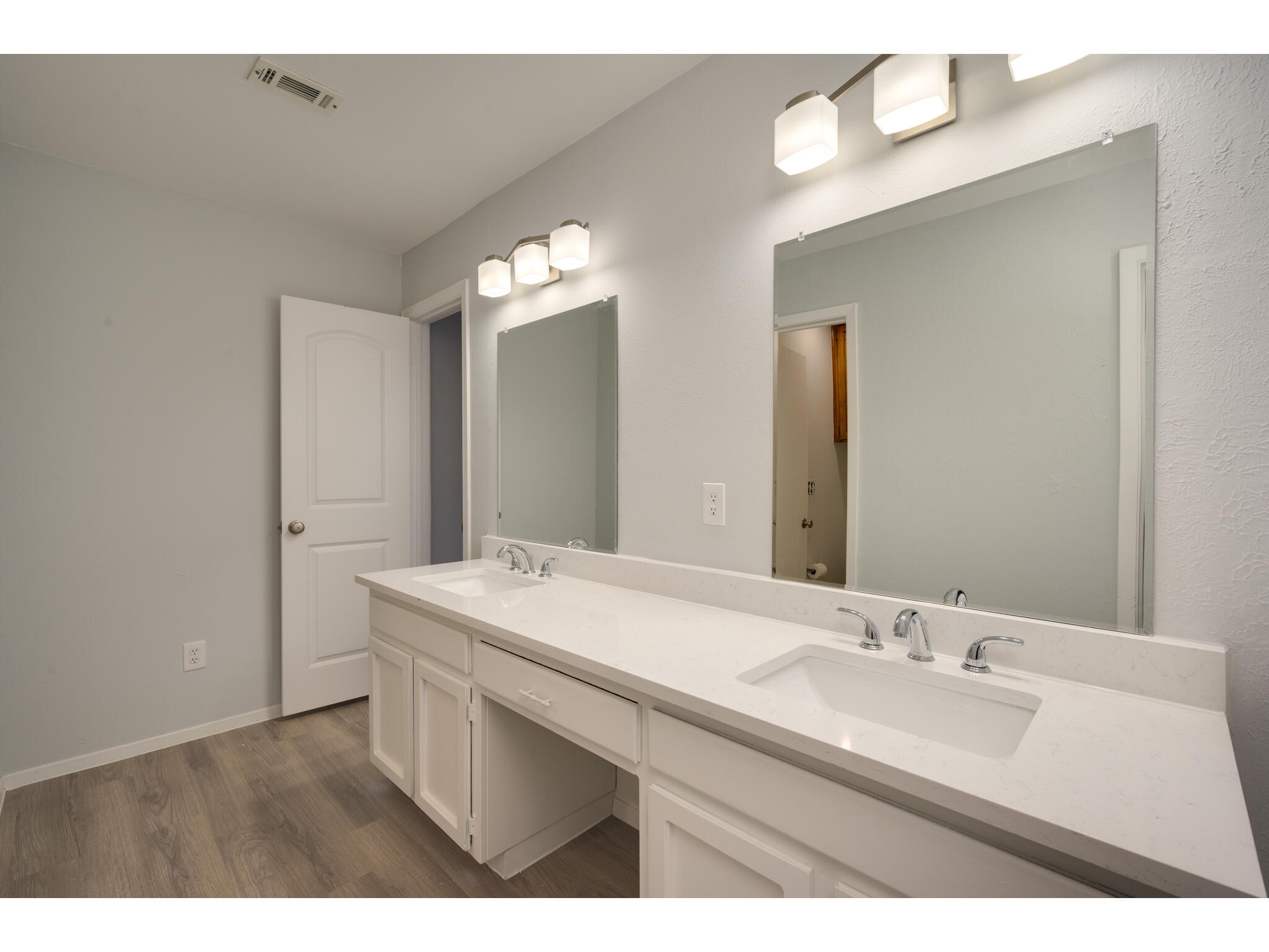 2104 Magazine Street Austin, TX 78727 - Photo 20 of 29