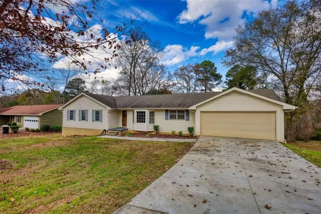 $340,000 | 2289 Amberbrook Drive Southwest, Conyers, GA 30094