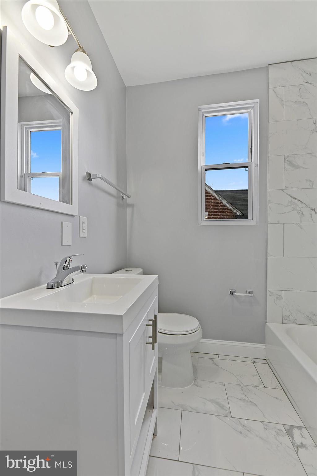 651 Orpington Road Baltimore, MD 21229 - Photo 15 of 25