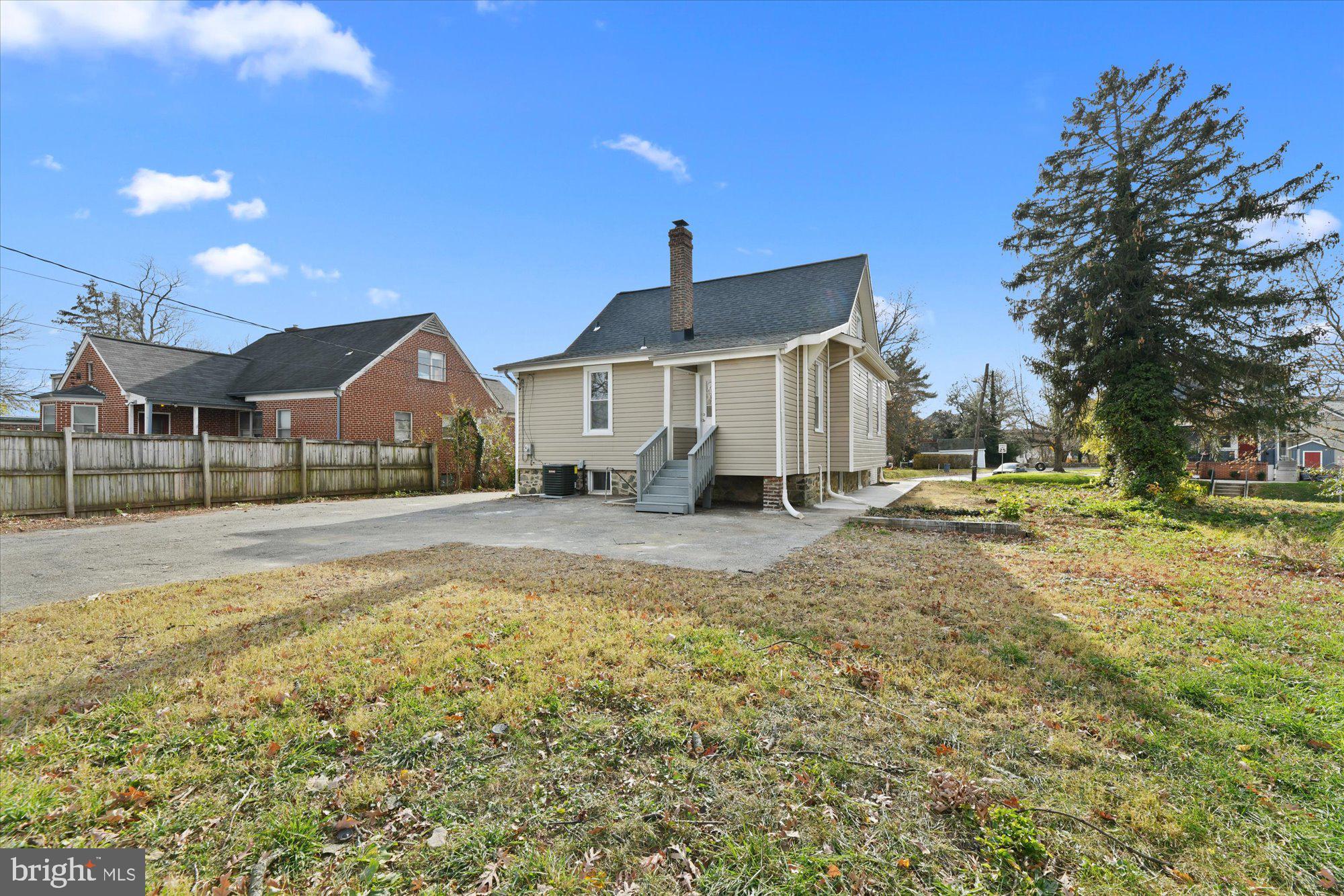 651 Orpington Road Baltimore, MD 21229 - Photo 24 of 25