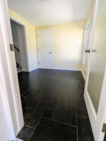 $199,900 | 31948 Dover Avenue, Garden City, MI 48135