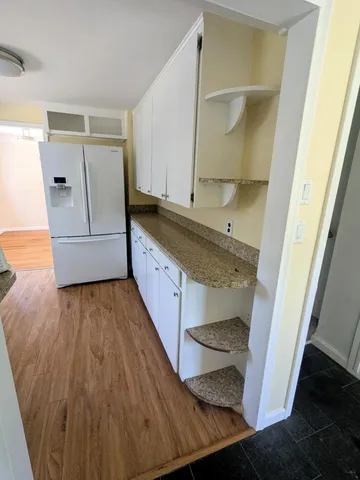 $199,900 | 31948 Dover Avenue, Garden City, MI 48135