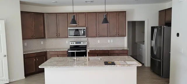 $2,050 | 4336 North 197th Drive, Litchfield Park, AZ 85340