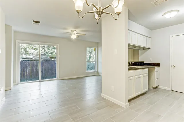 $1,100 | 6800 Wentworth Drive, Unit A, Austin, TX 78724