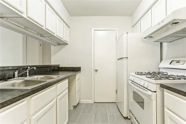 $1,100 | 6800 Wentworth Drive, Unit A, Austin, TX 78724