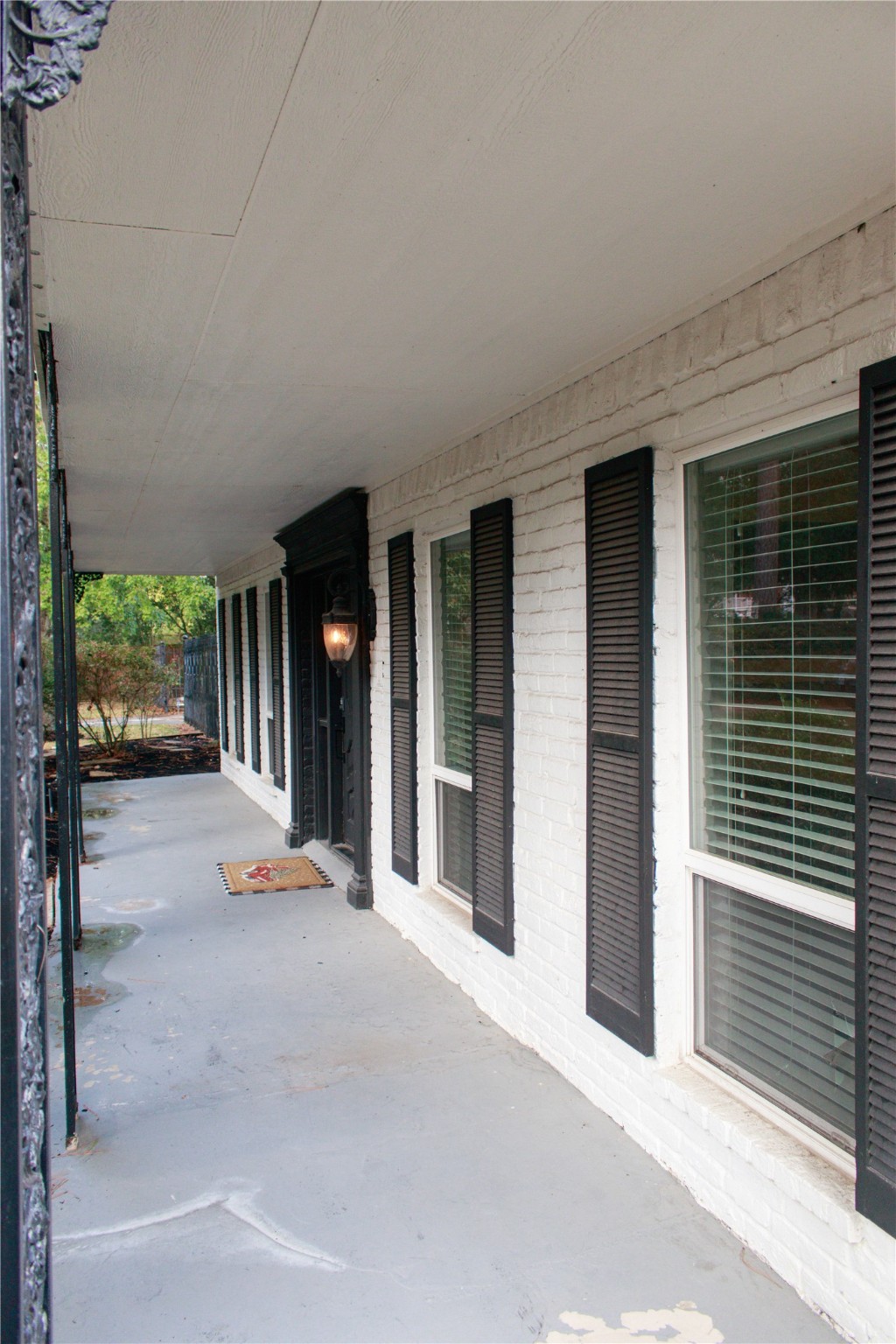 7510 Ralick Court Spring, TX 77379 - Photo 3 of 44 a view of a building with a outdoor space