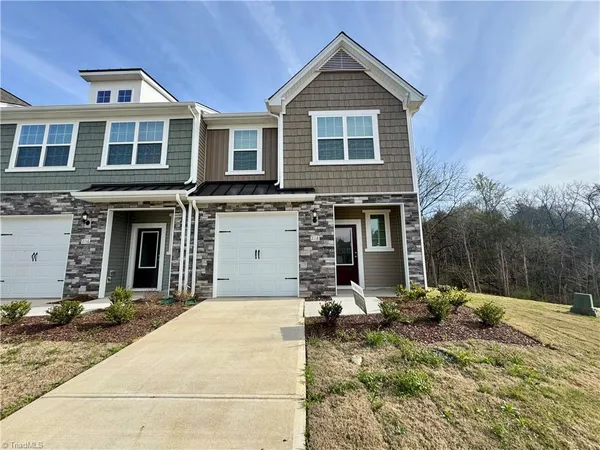 $259,900 | 2132 Willow Gln Drive, Graham, NC 27253