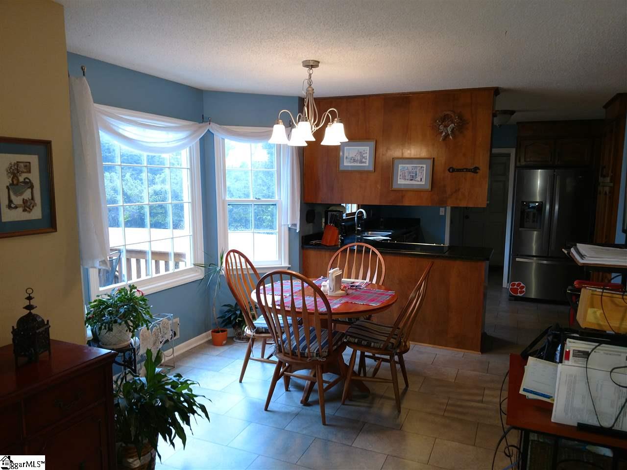 103 Castleford Road Moore, SC 29369 - Photo 7 of 19 Gallery Image 7