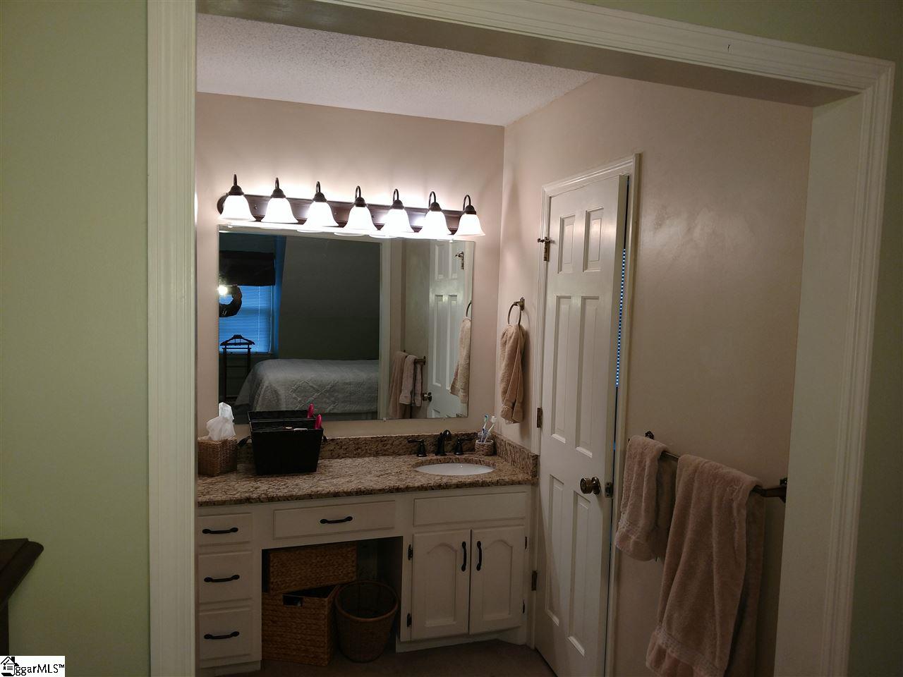 103 Castleford Road Moore, SC 29369 - Photo 10 of 19 Gallery Image 10