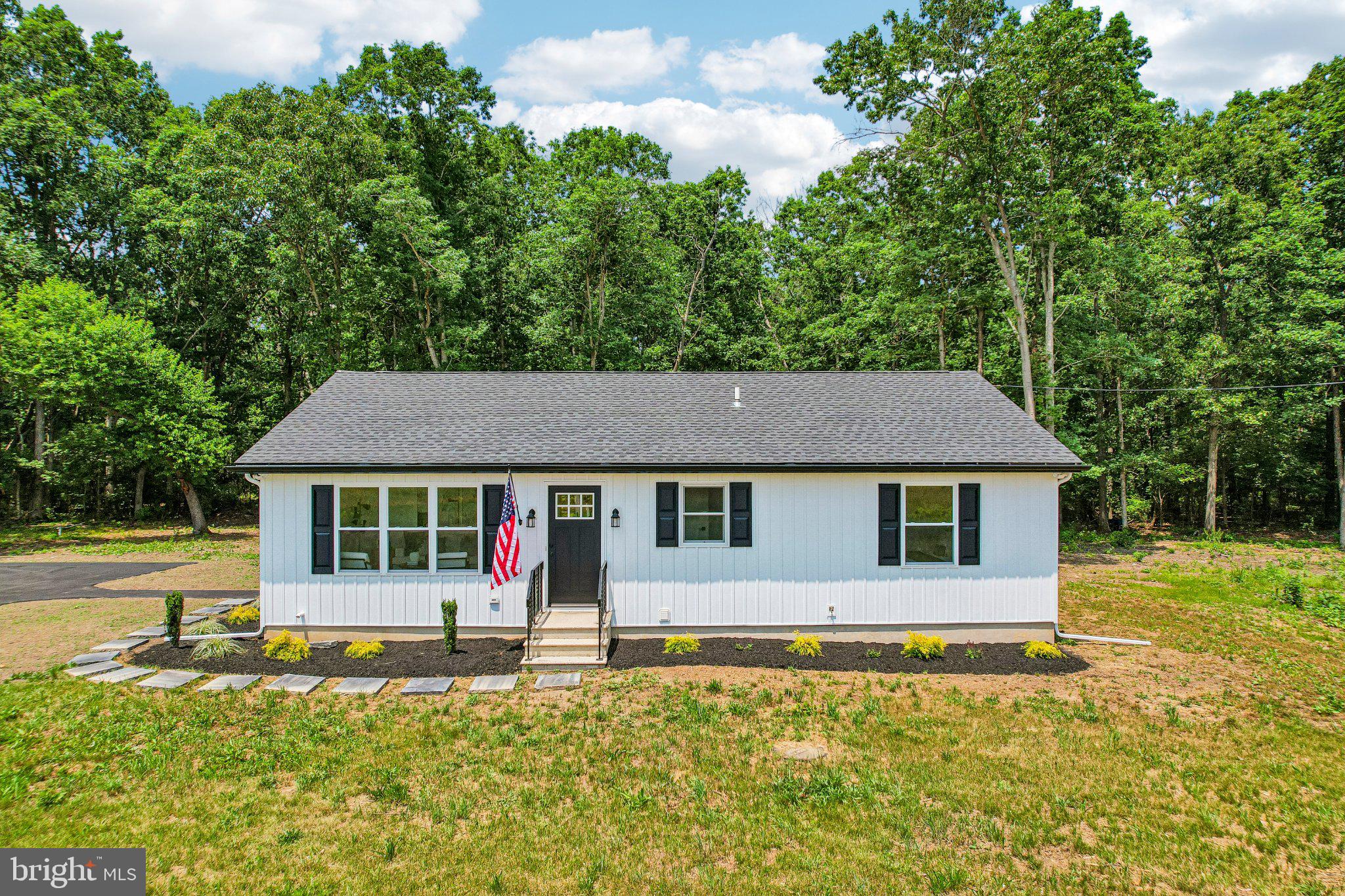 387 Tuska Road Millville, NJ 08332 - Photo 4 of 45