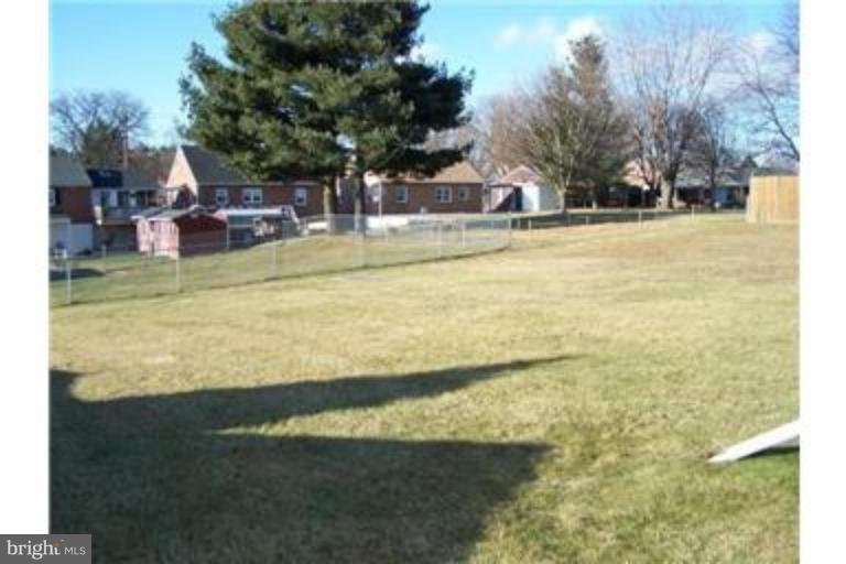133 Devonshire Road Hagerstown, MD 21740 - Photo 20 of 20 Back yard
