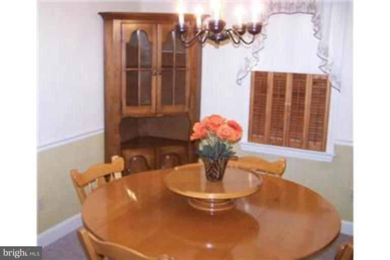 133 Devonshire Road Hagerstown, MD 21740 - Photo 6 of 20 Dining Room