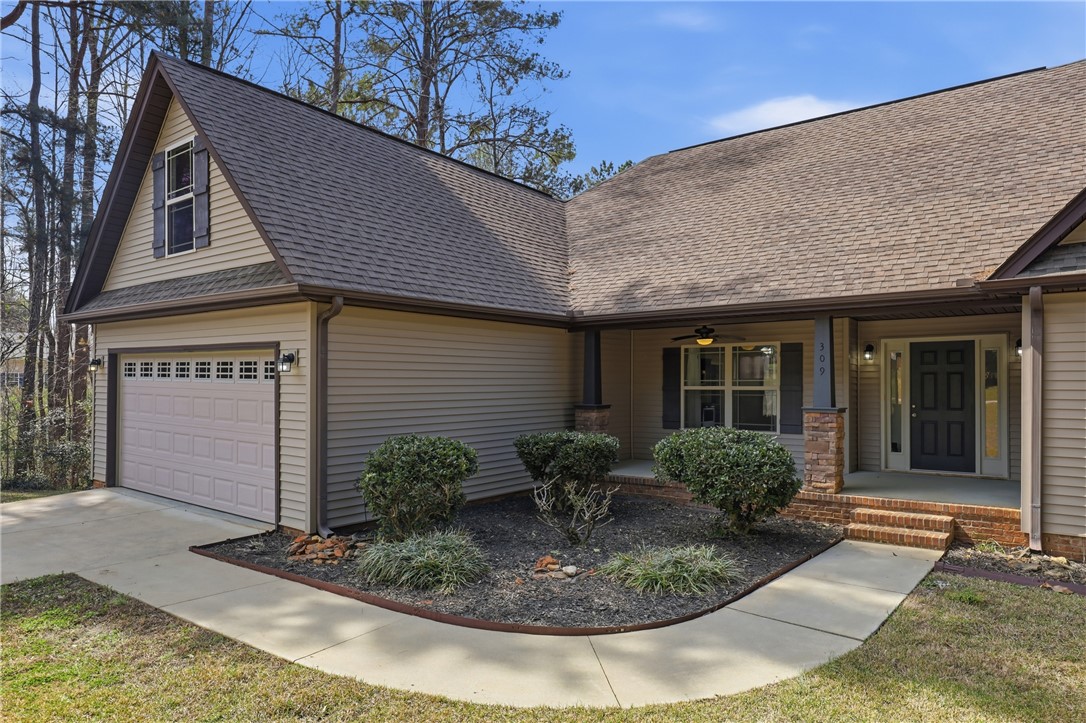 309 Fox Run Road Walhalla, SC 29691 - Photo 2 of 43