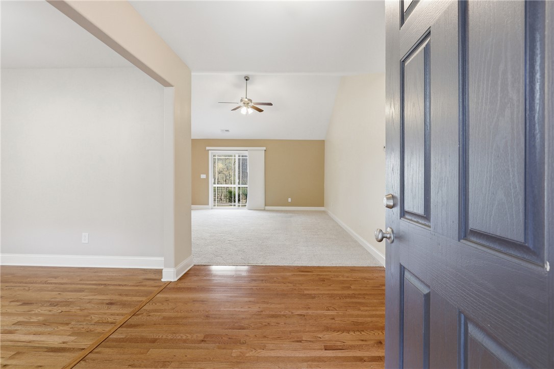 309 Fox Run Road Walhalla, SC 29691 - Photo 3 of 43