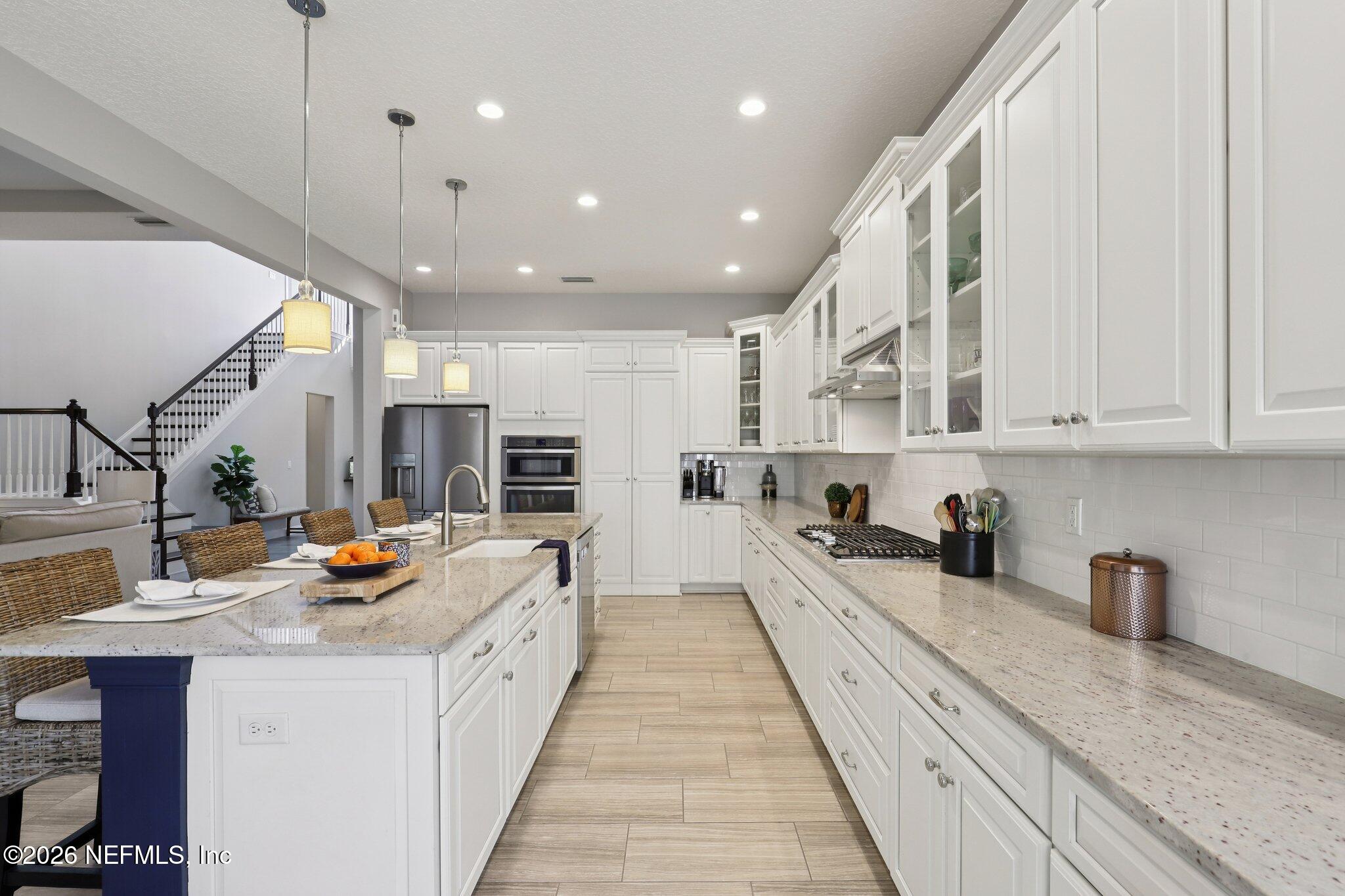 147 Dock House Road St. Johns, FL 32259 - Photo 19 of 67 Kitchen/doors to Scullery