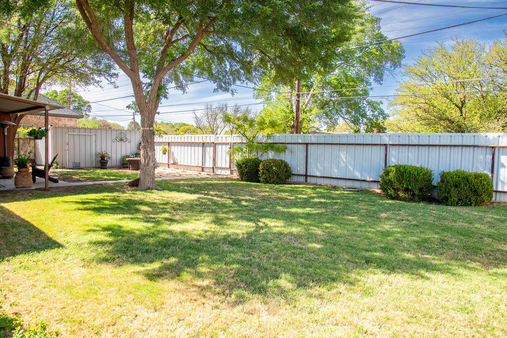 2604 Madison Street Lubbock, TX 79415 - Photo 38 of 39 R4U_0743-HDR