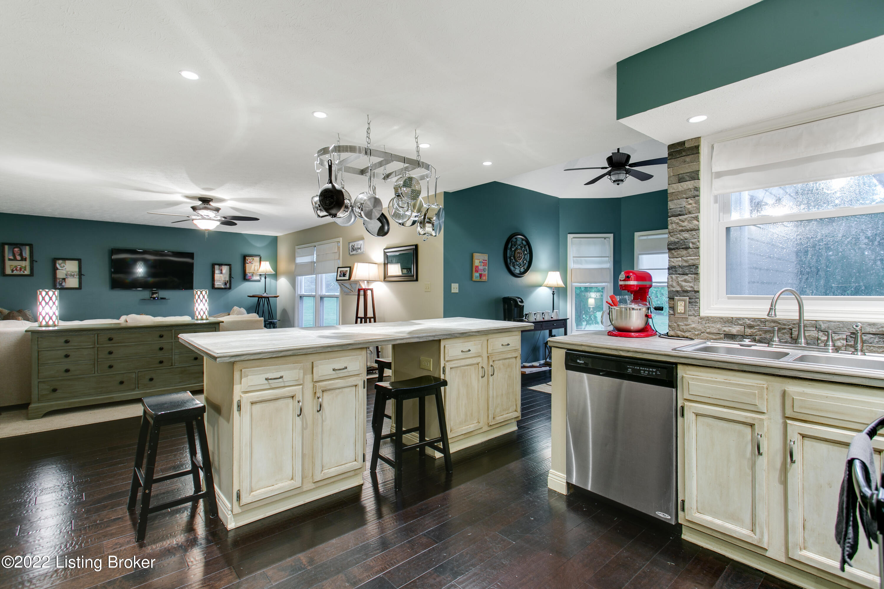 5016 Fox Run Road Buckner, KY 40010 - Photo 8 of 62 08