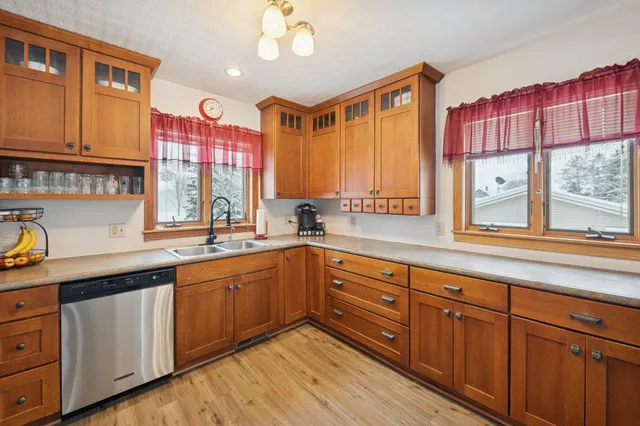 $278,000 | 220 5th Avenue West, Washburn, WI 54891