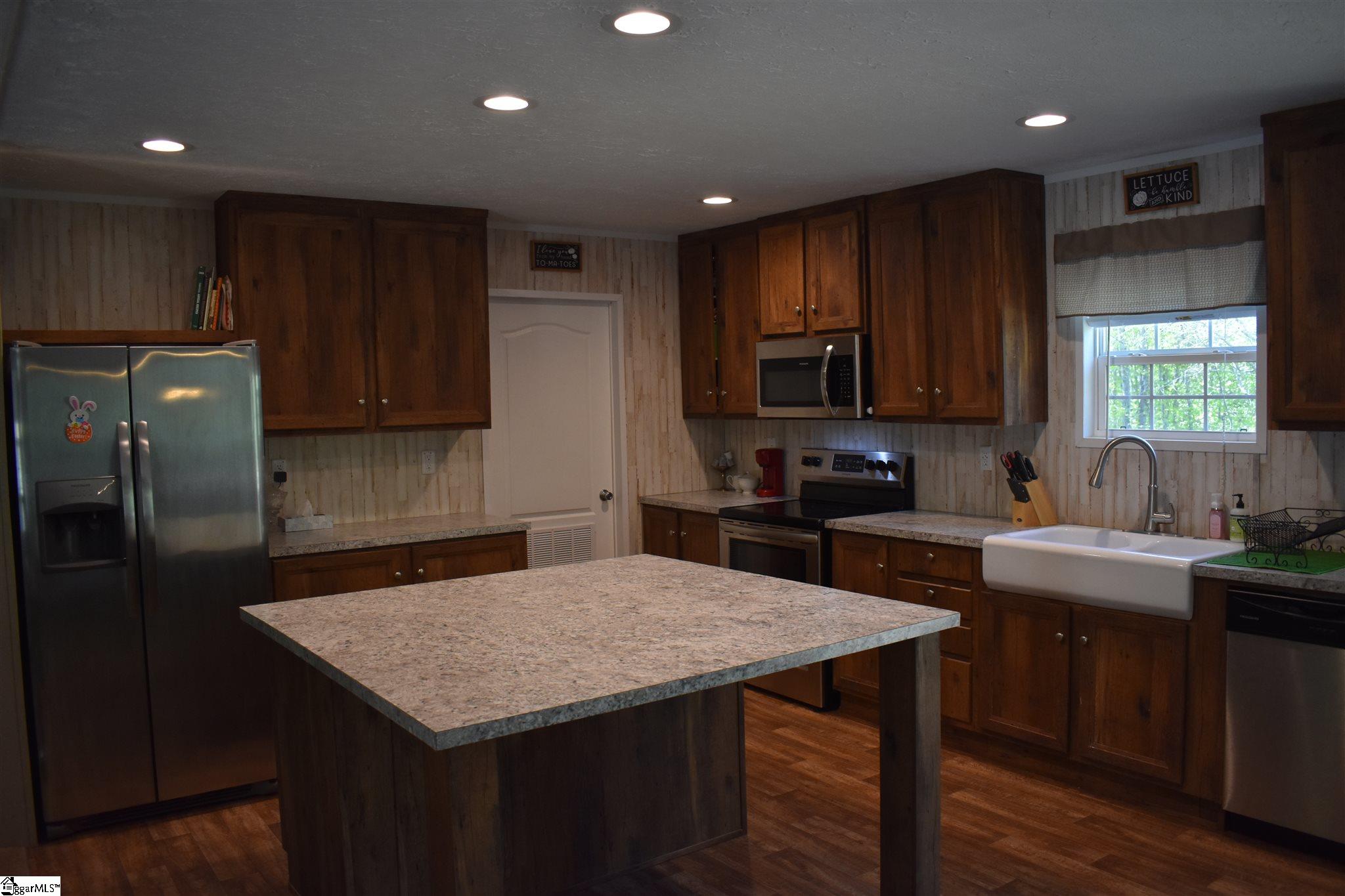 1780 Browning Road Enoree, SC 29335 - Photo 3 of 27