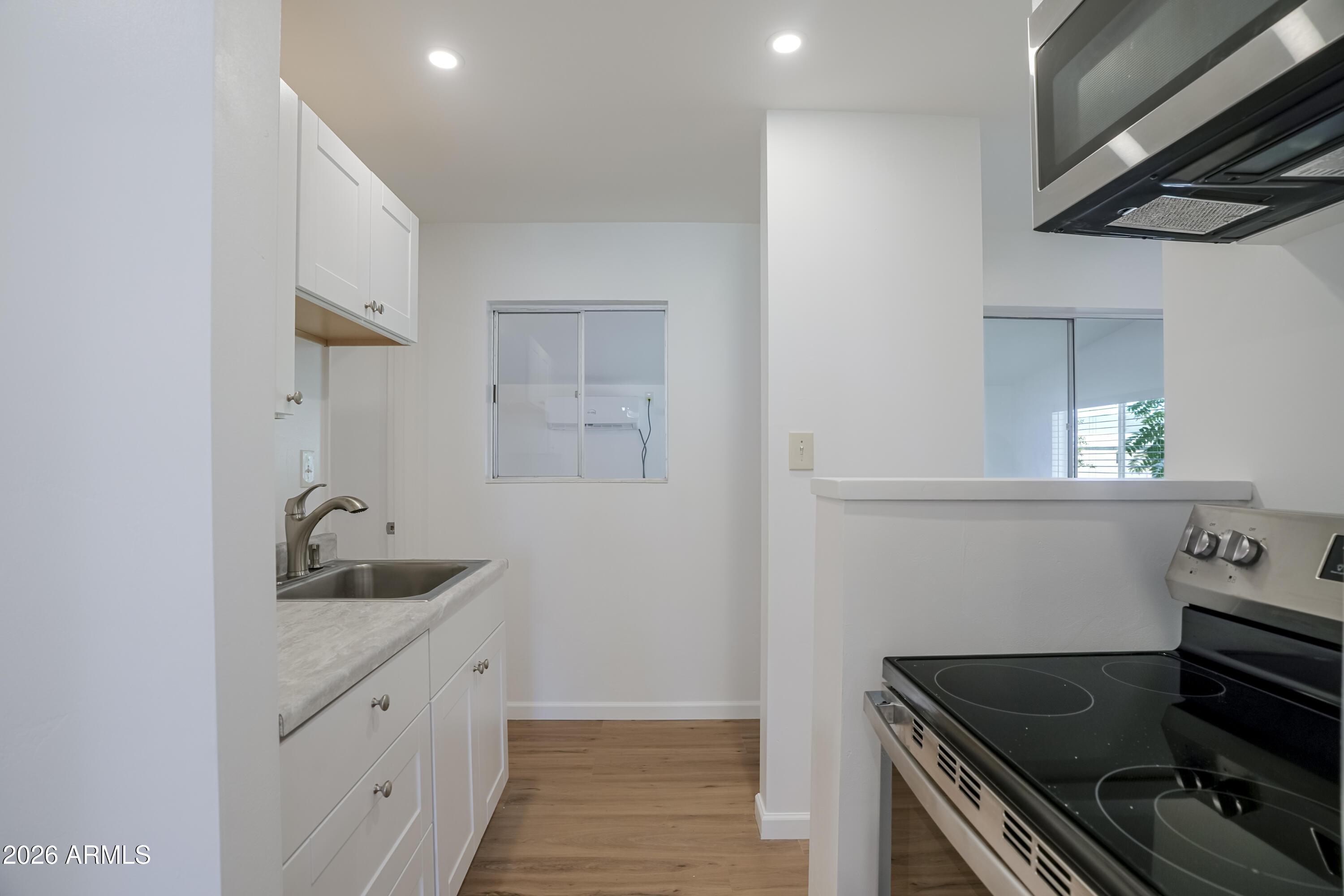 18535 Joseph Hodge Road Peeples Valley, AZ 86332 - Photo 14 of 34 Kitchen