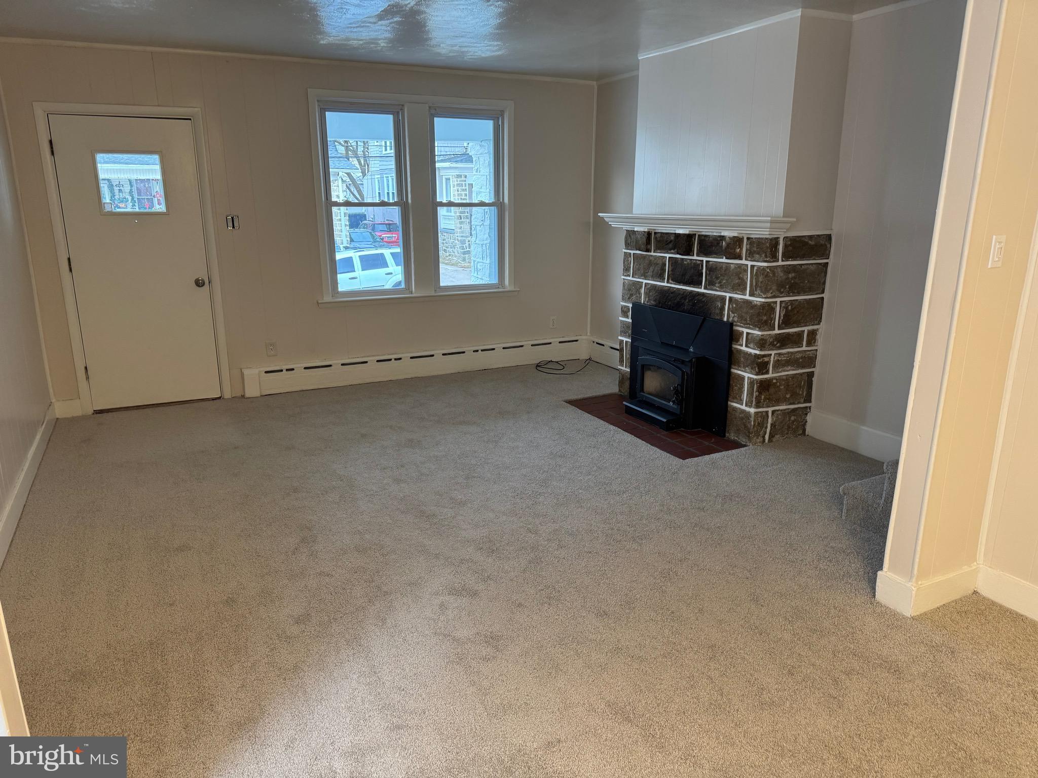 417 Laurel Road Lansdowne, PA 19050 - Photo 11 of 31 Gallery Image 11