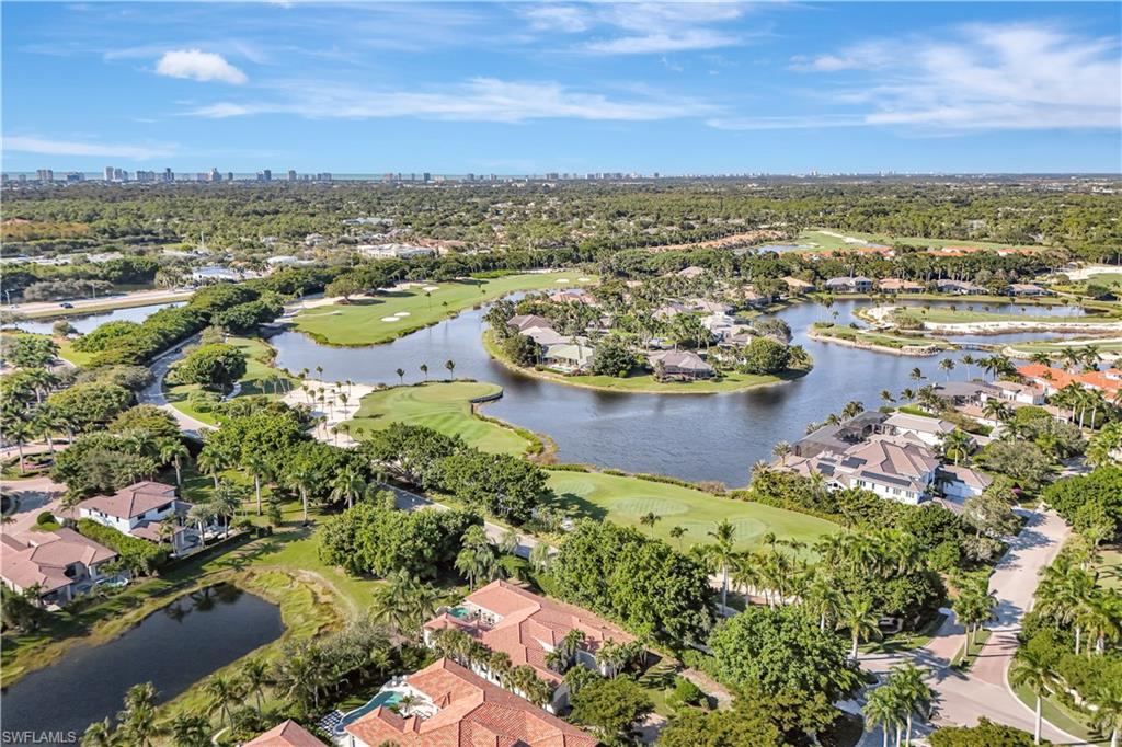 2249 Miramonte Court Naples, FL 34105 - Photo 15 of 43